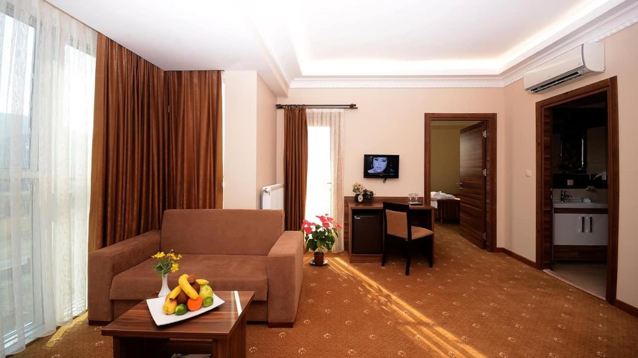 Obam Termal Resort Hotel Ve Spa Sindirgi Екстер'єр фото